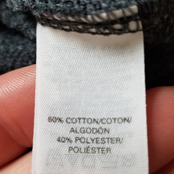 Victoria Secret Hood ~small - Picture 9 of 11